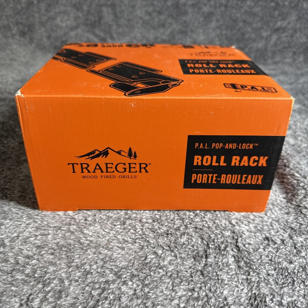 Traeger P.A.L. Pop-And-Lock Roll Rack BAC655 Open BOX