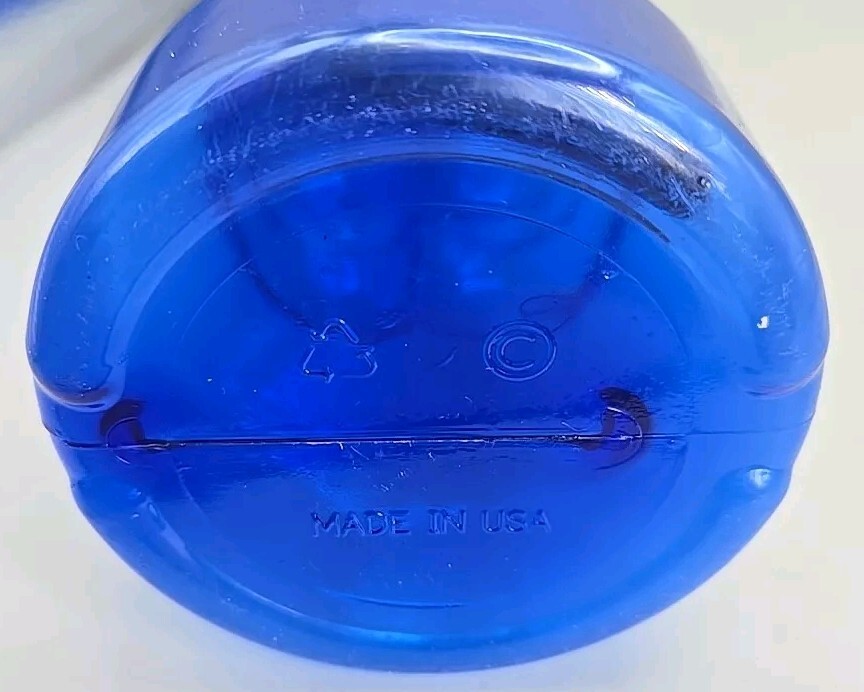 Blue Plastic Astronaut Spaceman Yard Cup With Lid & Straw Made In USA