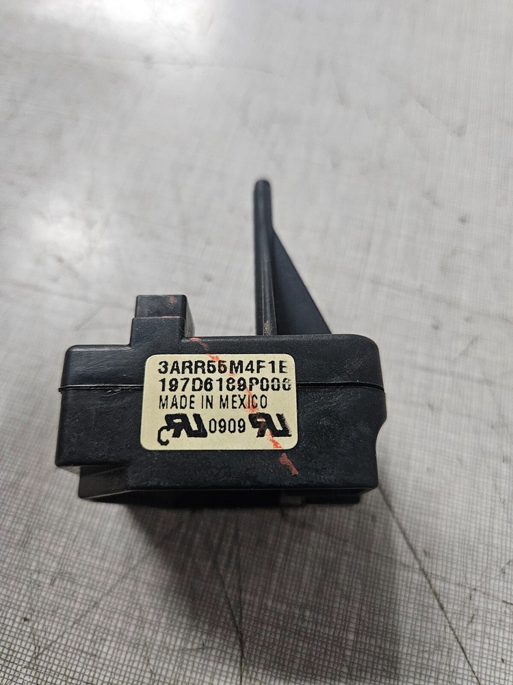 G.E. 3ARR55M4F1E COMPRESSOR START RELAY NOMINAL HP 1/5- 1/4