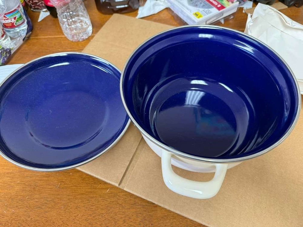 BK Cookware Dutch Oven, 2.5 Quart, Cream