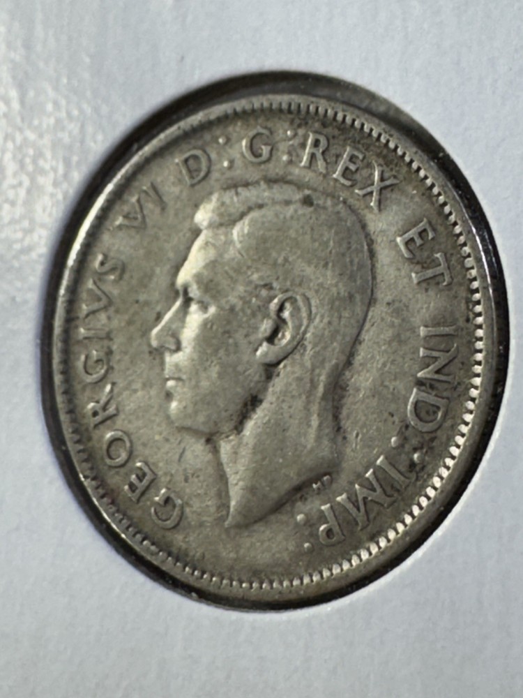 1943 Canada 25 Cents Silver Coin