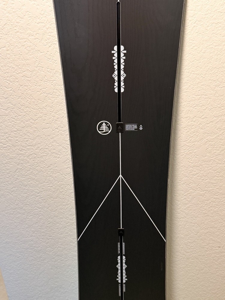 2023 BURTON HOMETOWN HERO 156CM