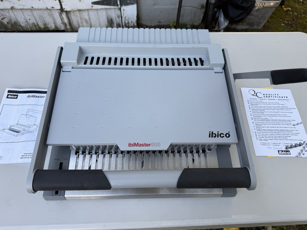 Quartet GBC Ibico ibiMaster 500 binding machine