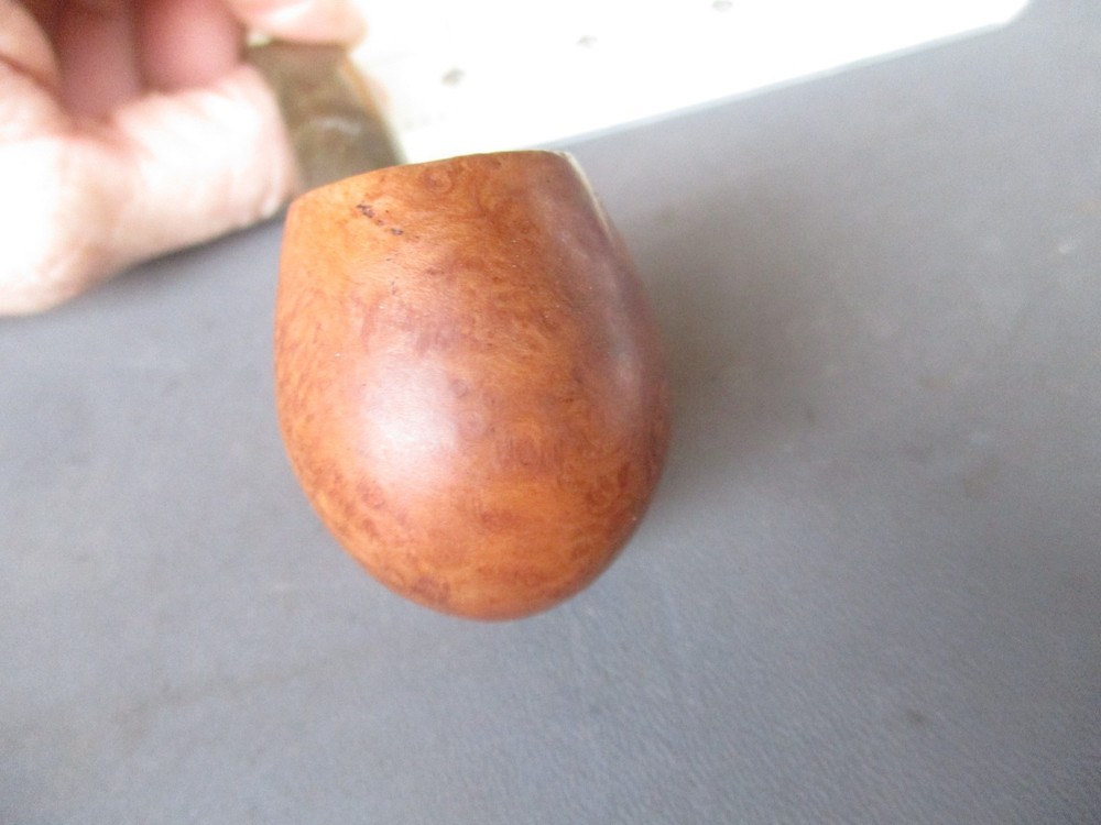 P3: Vtg EHRLICH Pipe