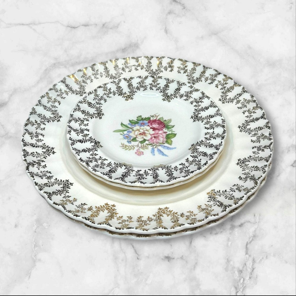 Limoges Arcadia Plates Set/4 – 2 Dinner + 2 Bread Plates - Immaculate