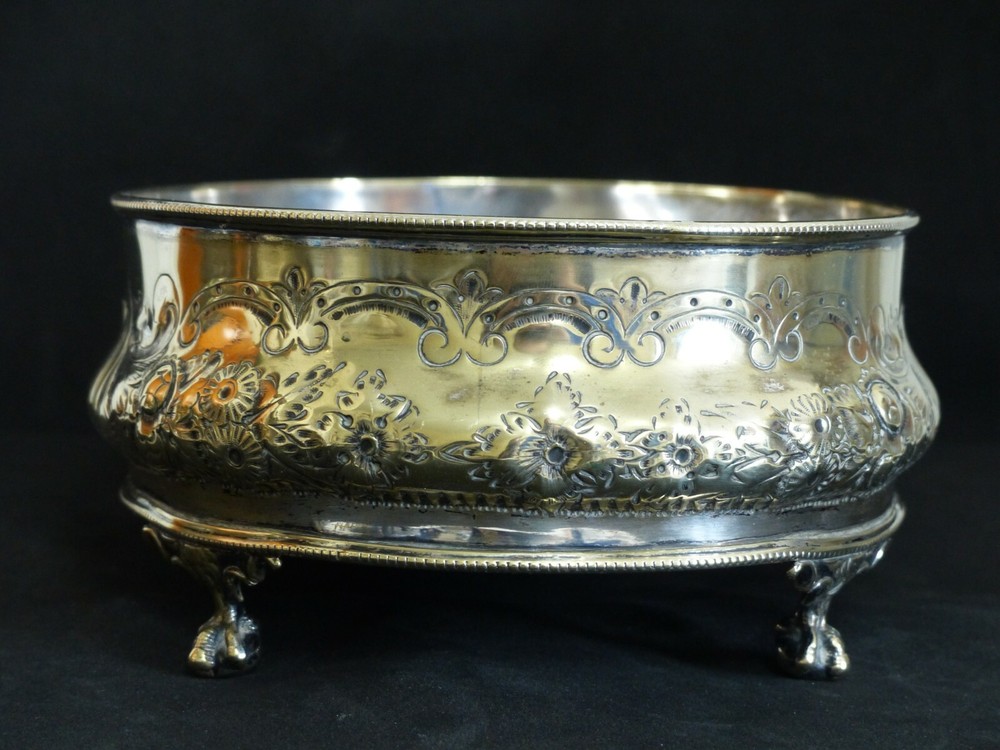 ANTIQUE WALKER & HALL SILVER PLATE TABLE CENTREPIECE / SMALL JARDINIERE