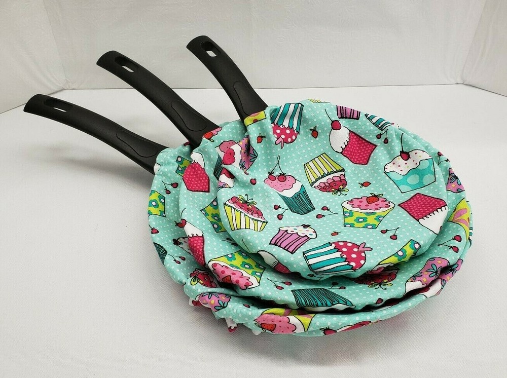 Teal Cupcake Non-Stick Pan Protector (Set of 3)