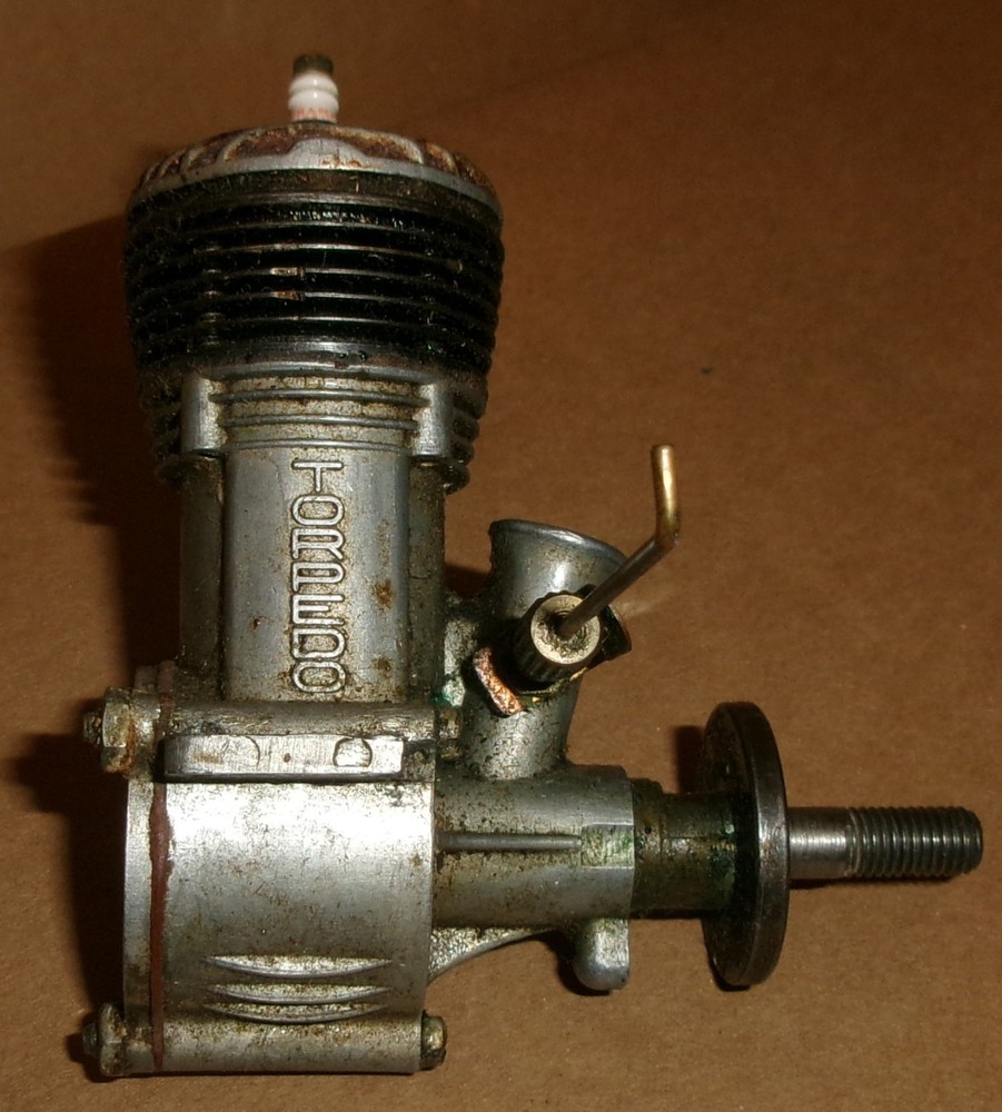 K&B TORPEDO glow plug AIRPLANE ENGINE & K&B .15 display box & paperwork