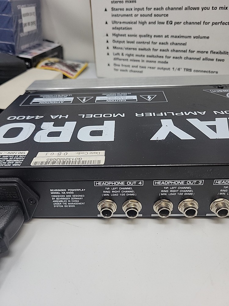 Behringer Multicom Pro Ha4400 4-Channel Audio Interactive Dynamics Processor