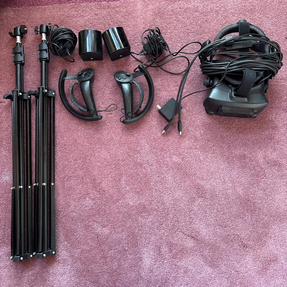 Valve Index VR Headset Kit