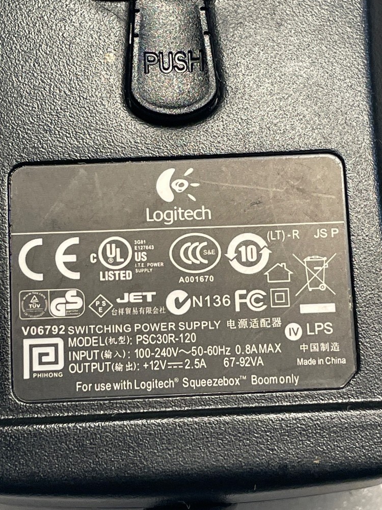 LOGITECH Power Supply PSC30R-120 with Output +12V DC 2.5A