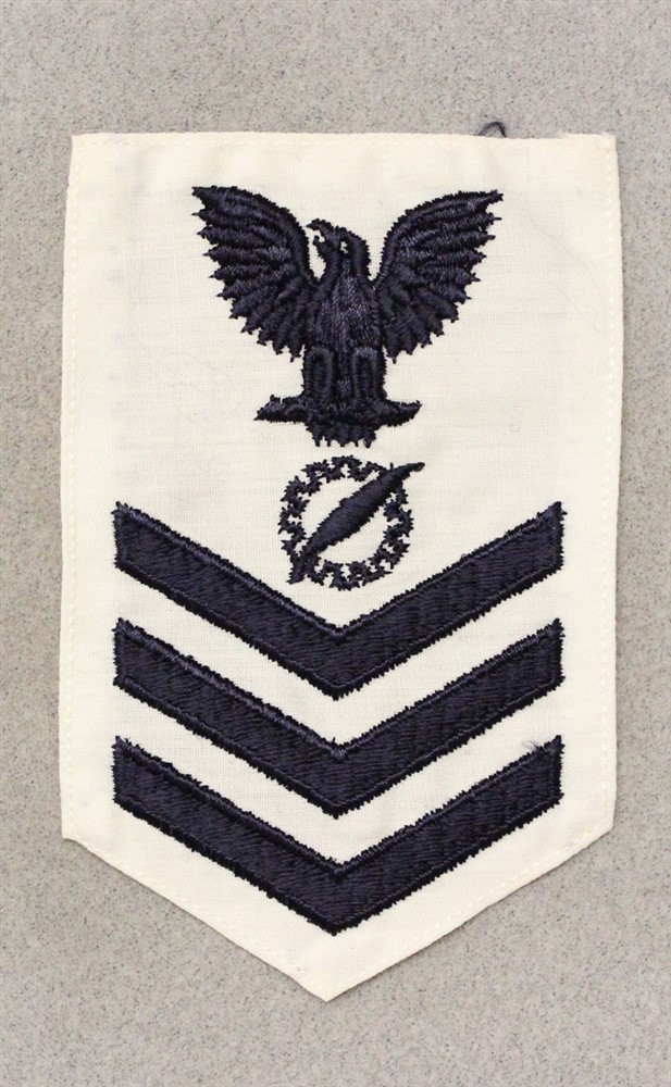U.S. Navy Rate 431: Female PO1, Data Processing Tech