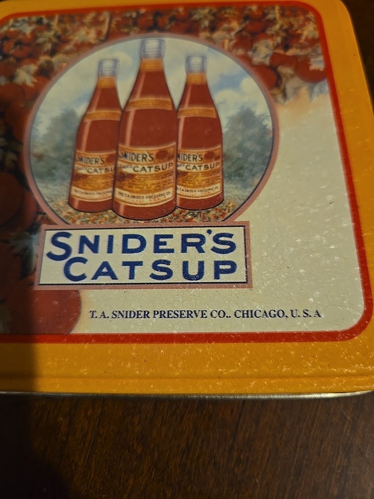 Snider's Catsup Tin (4)