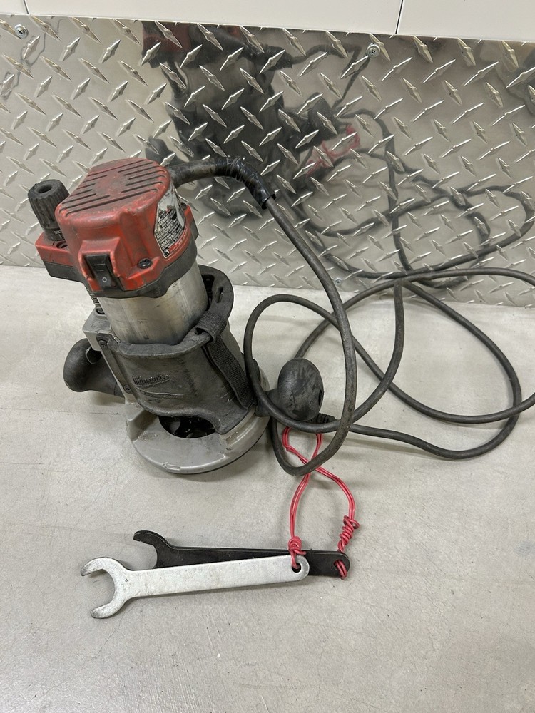 Milwaukee Heavy Duty Router Tool Untested Power Tool Corded