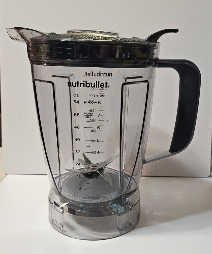 NutriBullet Blender Replacement 64oz 8-Cup Pitcher with Lid and Blade EUC