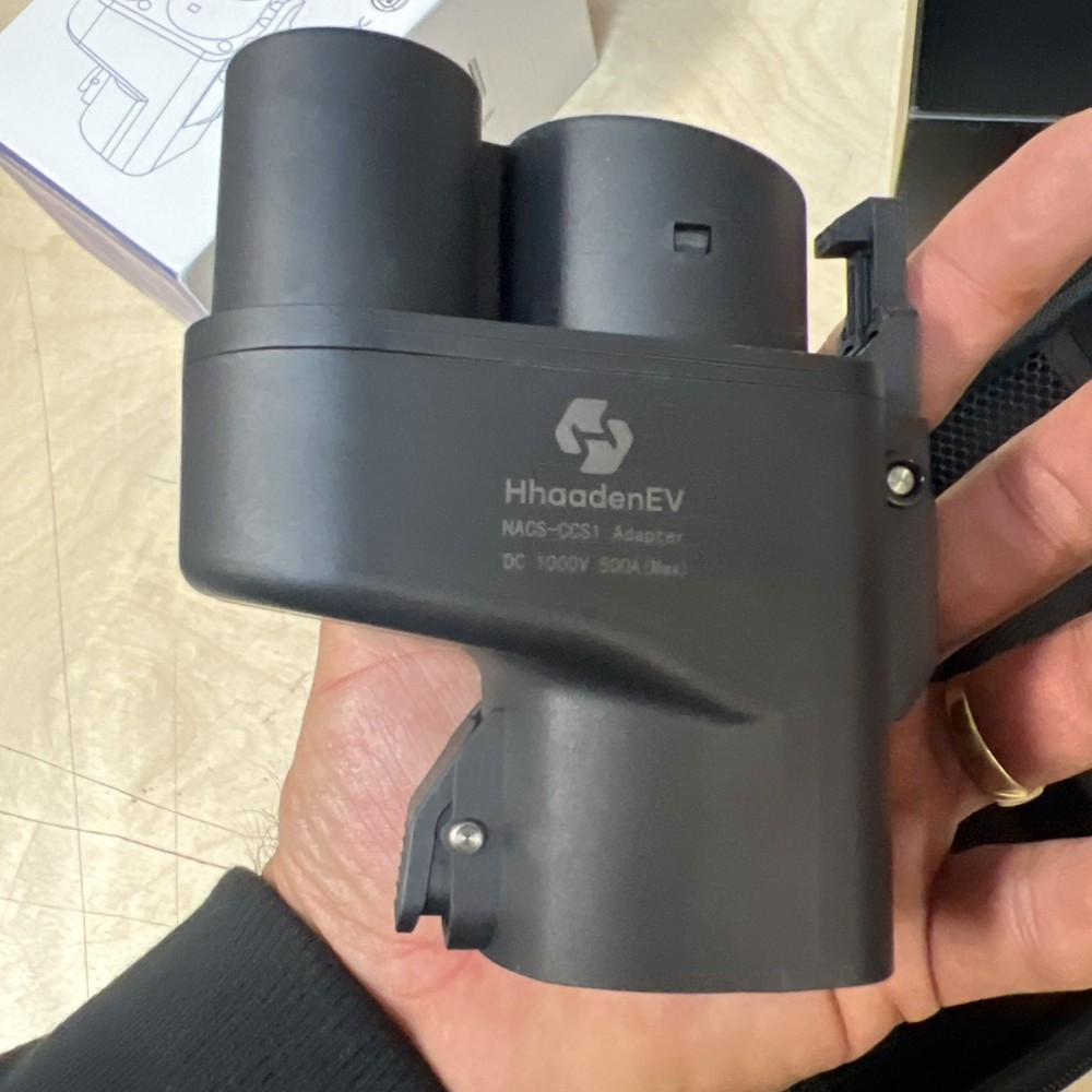 NACS DC Charger to CCS1 Adapter -used