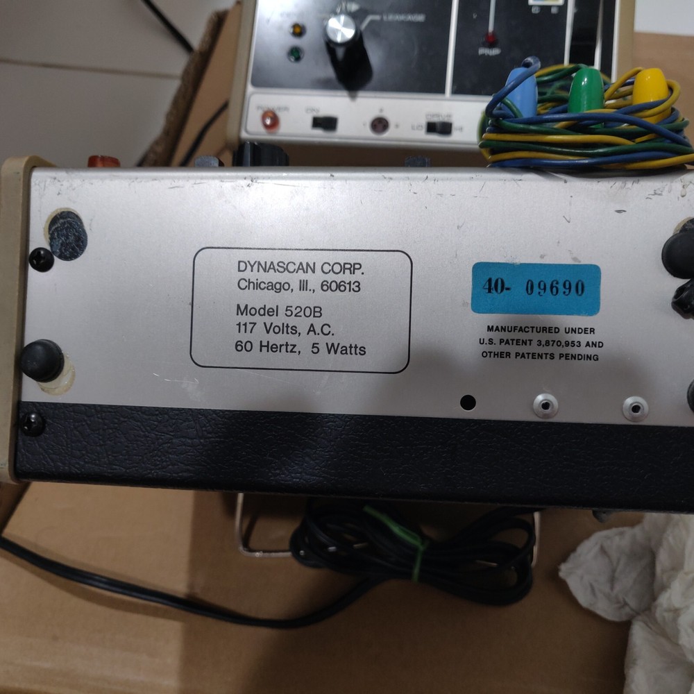B+K Precision 520B transistor tester
