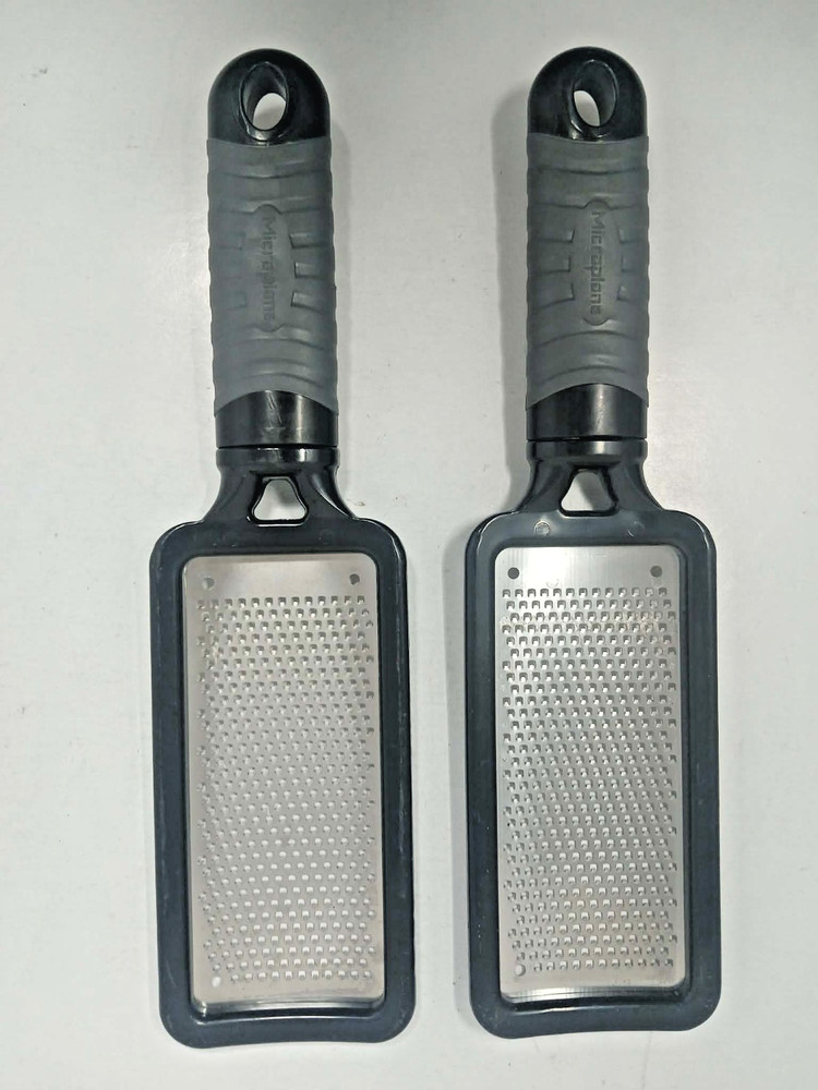 2 Pack - Microplane Home Series Fine Grater with Soft Touch Handle - Black Used