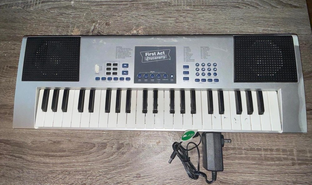 First Act Discovery Electronic Keyboard with Power Adapter