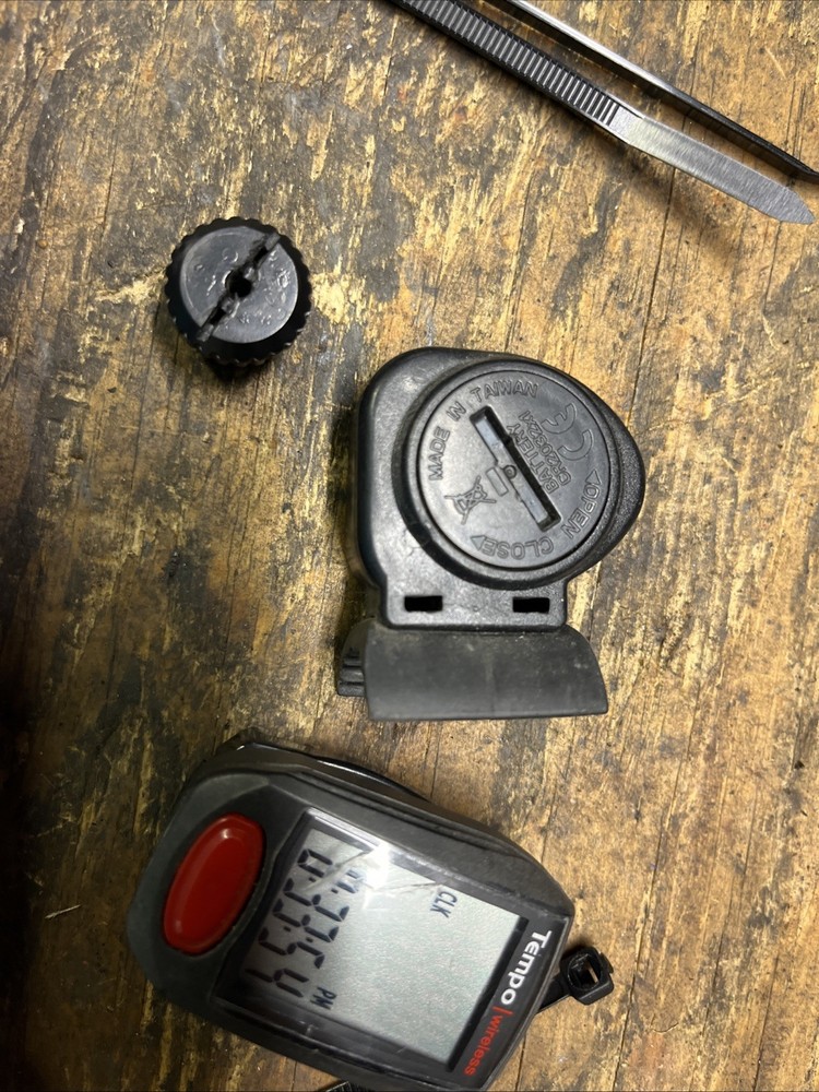 Nashbar Tempo Wireless Speedometer Cyclometer Bicycle