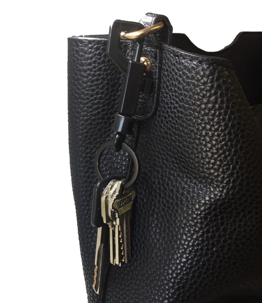 Snap Bolt 9 Key chain Hooks Lightweight Durable Black Plastic Spring Snap Hooks