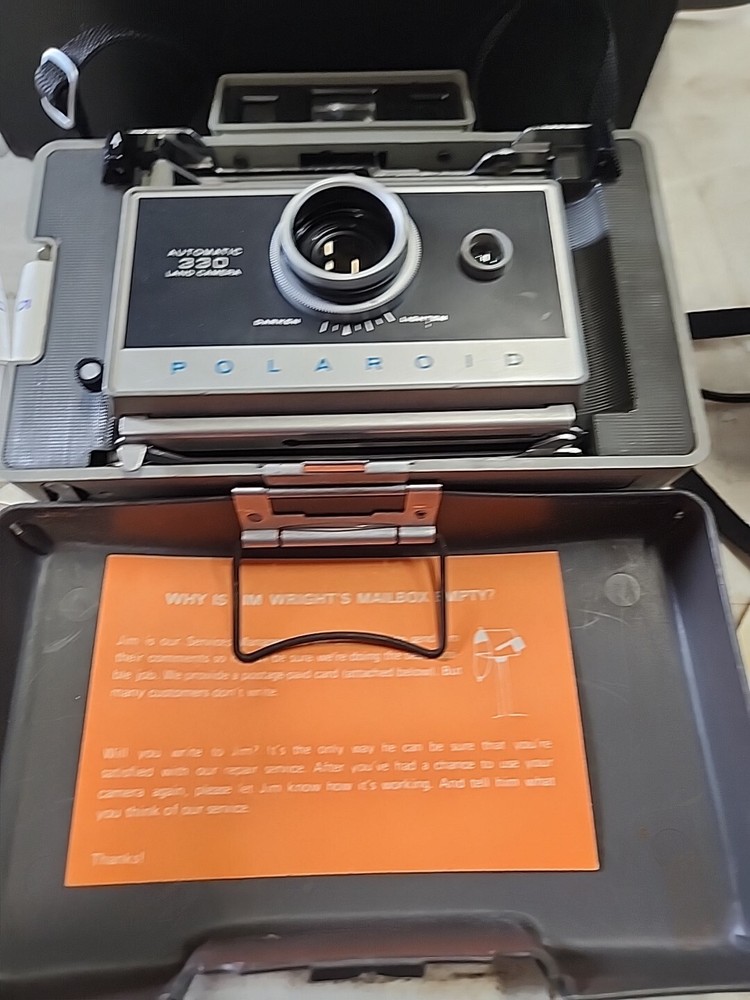 Polaroid 330 Land Camera Flash, Bulbs, And Leather Case! UnTested