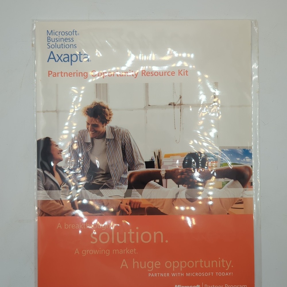 Microsoft Partner Guides 2004-2005 SEALED - CS10