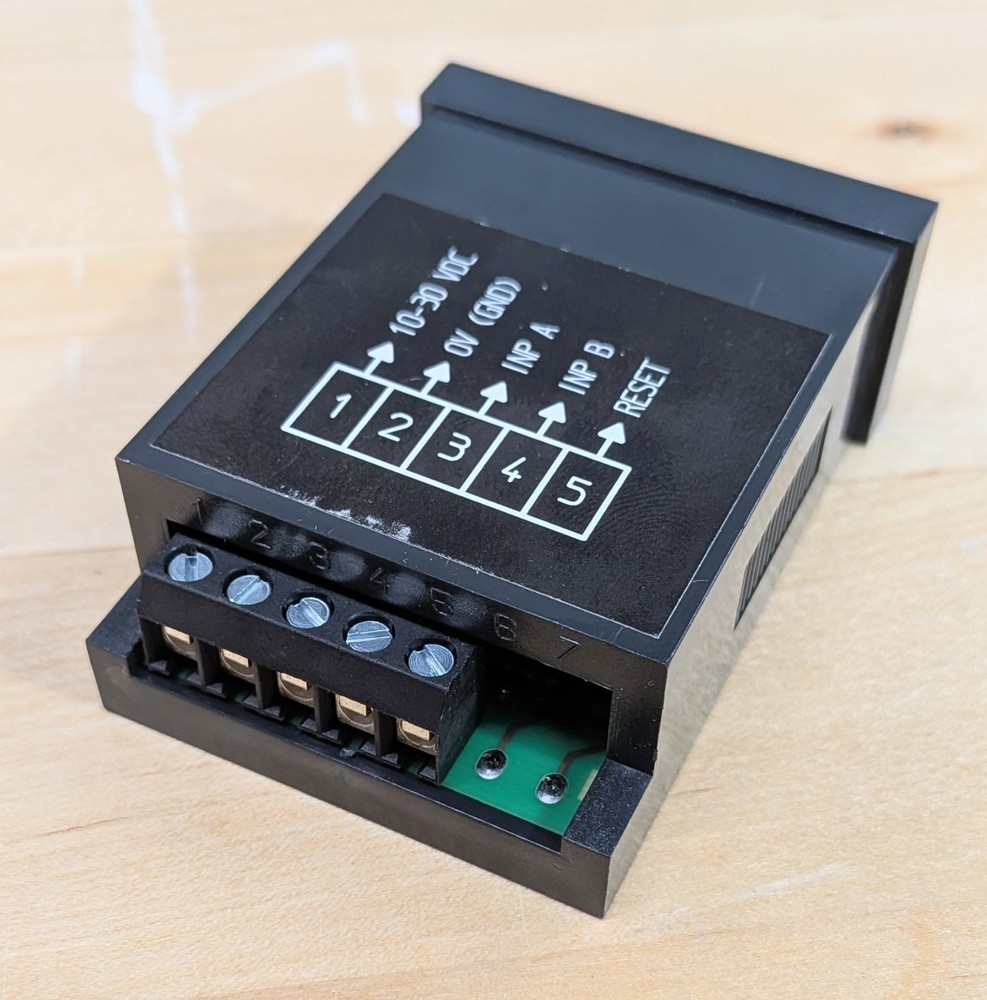 Trumeter 52U Multifunction Counter, Timer, Totalizer and Process Meter NEW