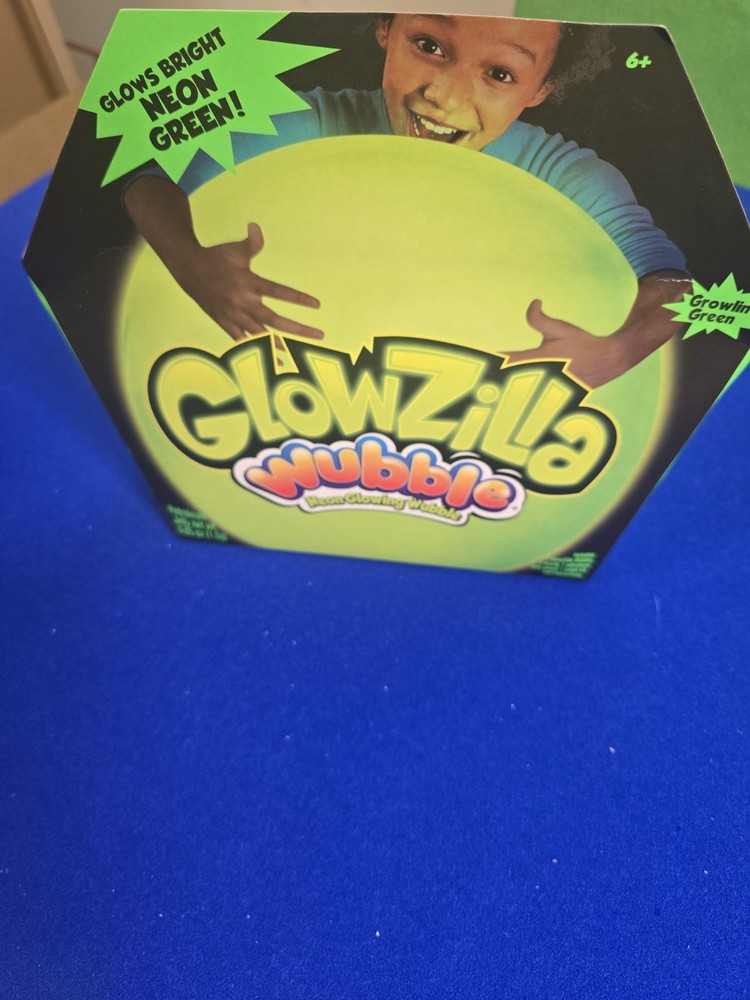GLOWZILLA SUPER WUBBLE Bubble Ball Lg Size.. Unopened