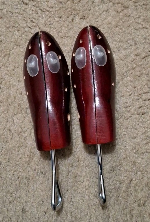 wooden shoe stretcher