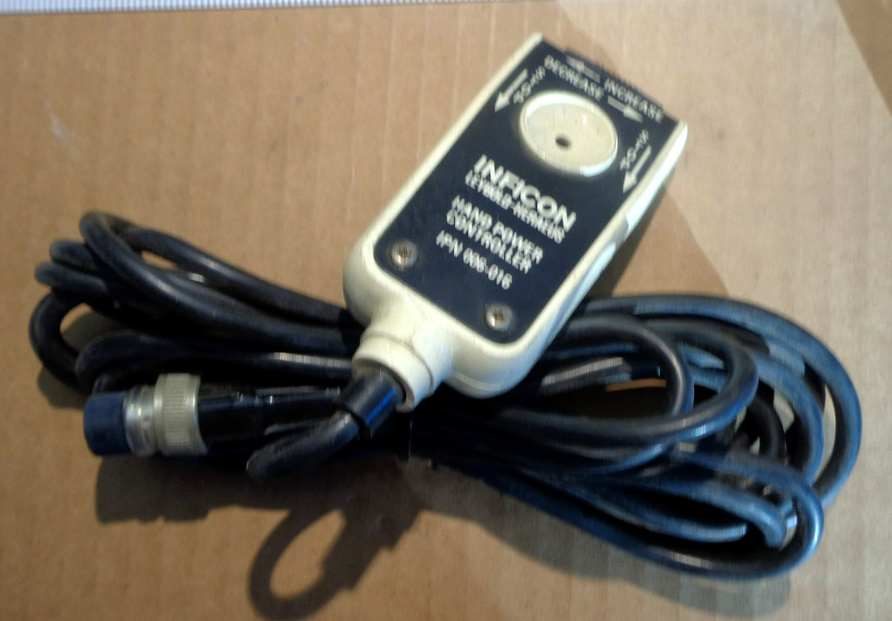 Inficon Leybold-Heraeus 006-016 Hand Power Controller Unit