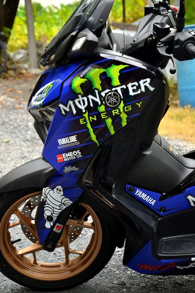Graphics Decal Kit Wrap Compatible with YAMAHA X-MAX 2022 - 2023 V.2 MONSTER