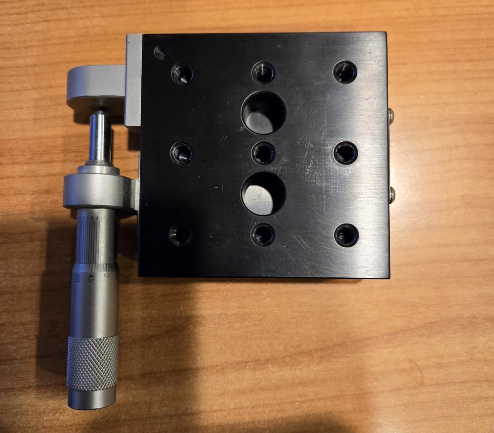 Newport 423 Series Precision Linear Platform Stage with Vernier Micrometer