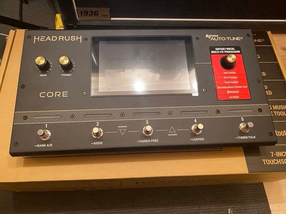HeadRush Core Guitar Multi-Effects Processor