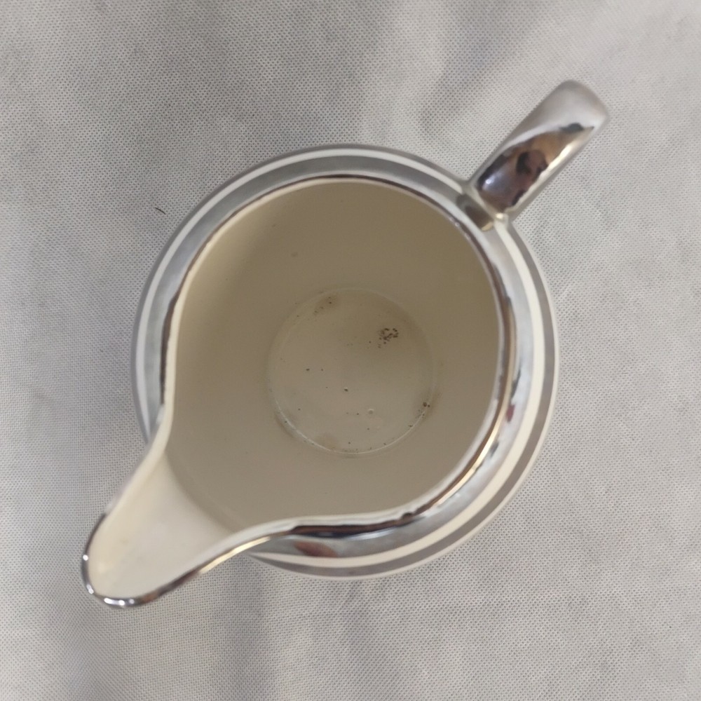 Sadler 1597 Pitcher Carafe Grape Pattern Silver Platinum White