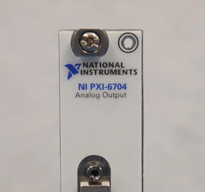 National Instruments NI PXI-6704 Analog Output Module