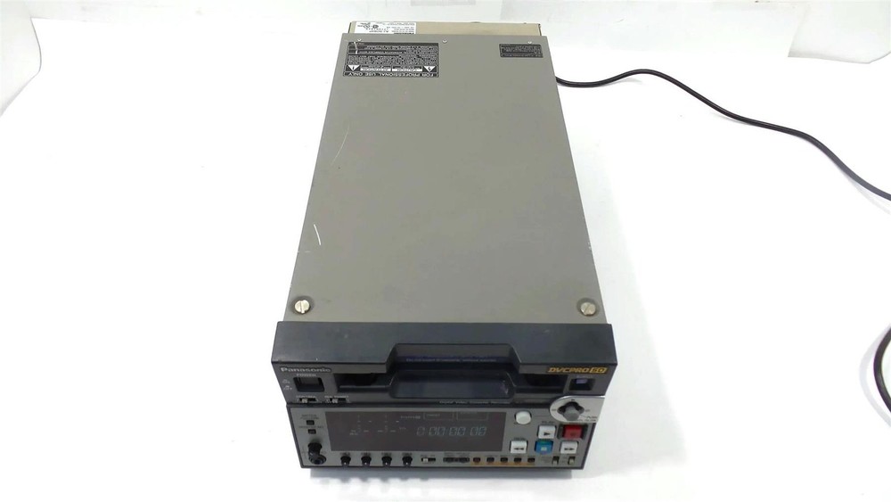 Panasonic DVCPRO 50 (AJ-SD93P) Digital Video Cassette Recorder