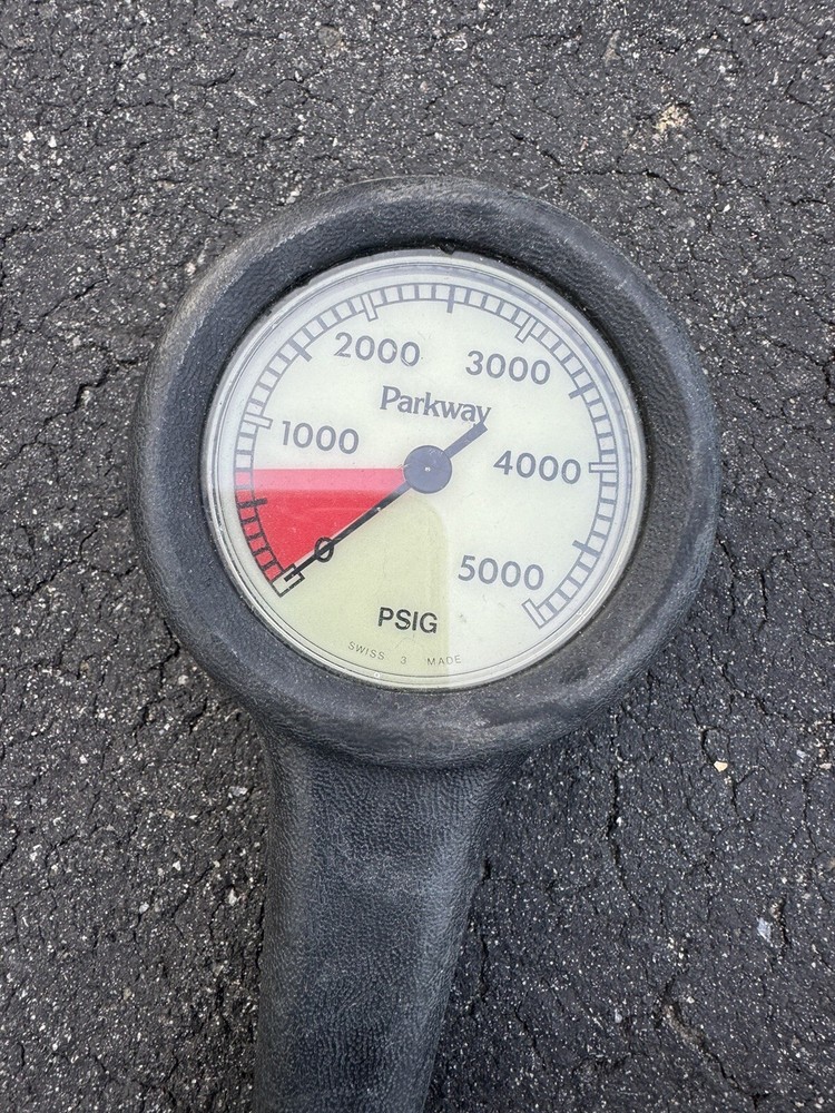 Scubapro Regulator 3000PSI G200 Mint Condition Pre-owned