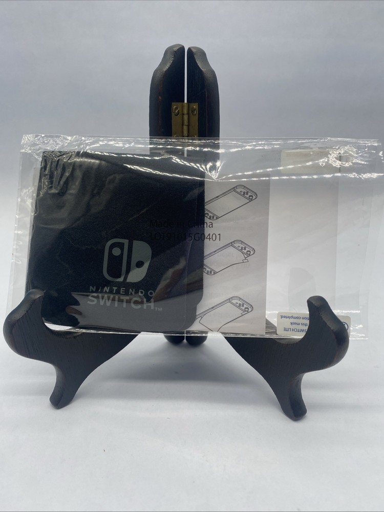 Nintendo Switch Protection Case-Used With Screen Protector- NEW Without Box