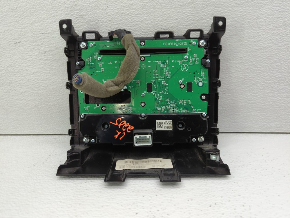 Nissan Pathfinder Radio Control Panel ZW8CN