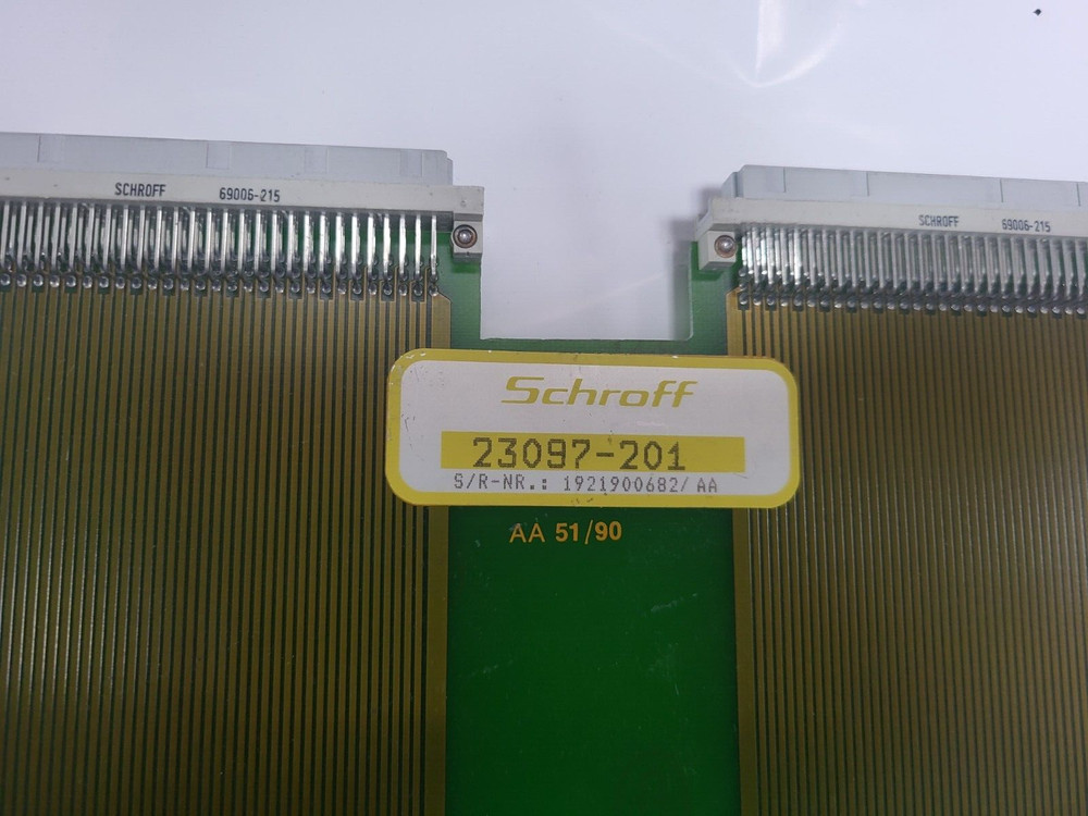 SCHROFF 23097-201 VME EXPANSION MODULE (r2s8.4b2)