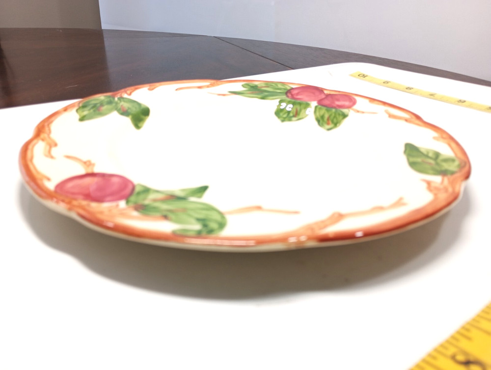 Franciscan apple themed vintage replacement plate
