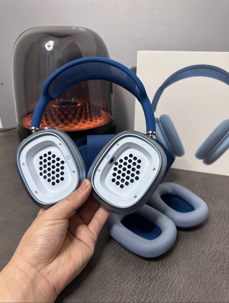 AirPod Max Sky Blue