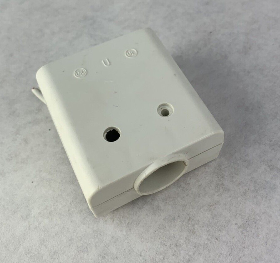 United Security HUB2B Latching Holdup Button