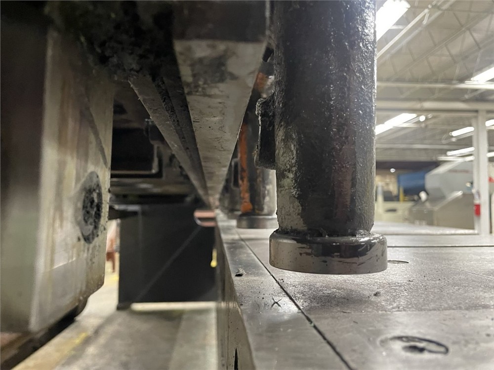 10' Wide Cincinnati 1010 Shear