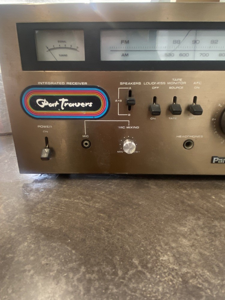 Panasonic Model RA-6100 AM FM Stereo Integrated Receiver
