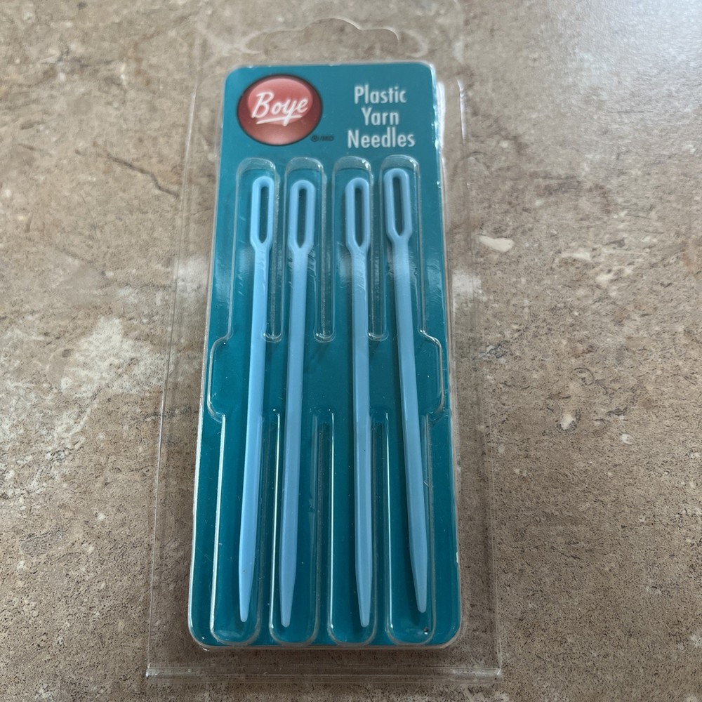 Boye Yarn Needles Four Pack Blue Plastic Large Hole 2-3/4" Long
