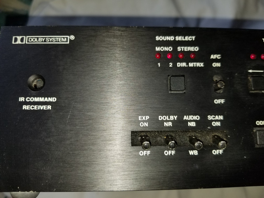 Luxor Satellite Controlled Receiver 9550 Untested but Powers On