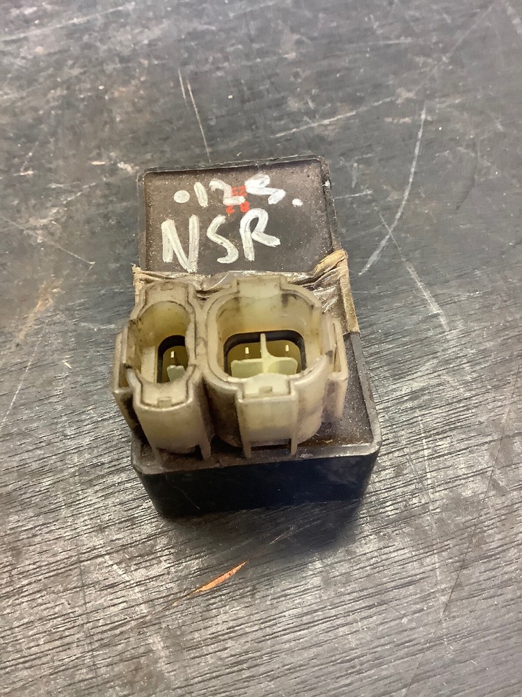 Honda NS125 KR1 CF498 CDI Unit