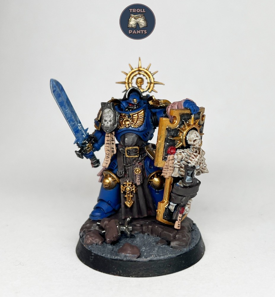 Warhammer 40k - Ultramarines - Captain With Shield
